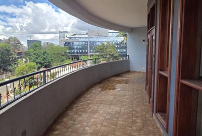 4 Bed Apartment with En Suite at General Mathenge - 4