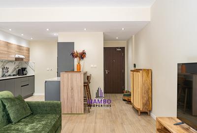 Serviced 2 Bed Apartment with En Suite at Riverside Drive