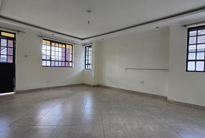 5 Bed House with En Suite in Garden Estate - 4