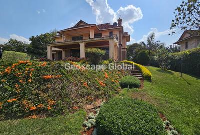 5 Bed House with En Suite in Runda