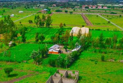 Land in Kitengela - 4