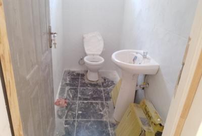 Serviced 3 Bed Apartment with En Suite in Ngong Road - 4