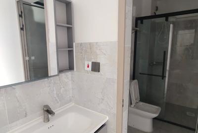 1 Bed Apartment with Gym in Lavington - 4