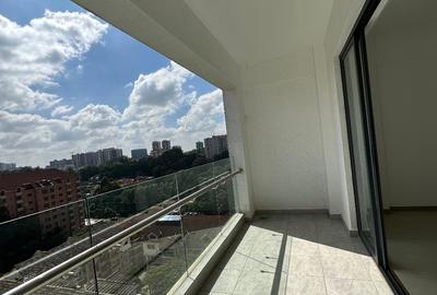 4 Bed Apartment with En Suite in Lavington