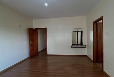 3 Bed Apartment with En Suite at Gatundu Road - 4
