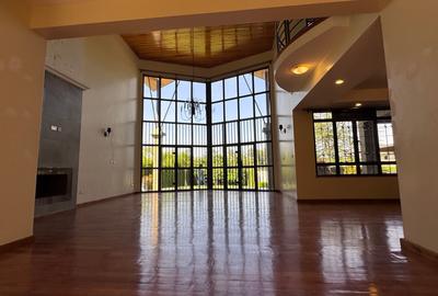 5 Bed Villa with En Suite in Runda - 4