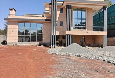 10 Bed House with En Suite in Karen - 2