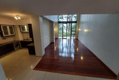 3 Bed Apartment with En Suite in Westlands Area - 2
