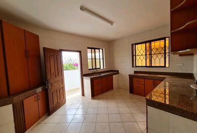 3 Bed Apartment with En Suite at Moyne Drive Nyali - 3