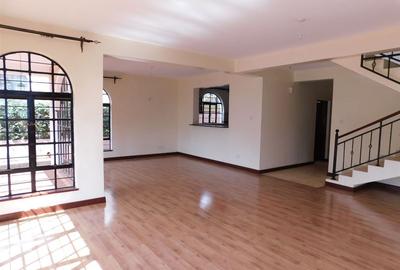 4 Bed House with En Suite at Fivestar Meadows - 3