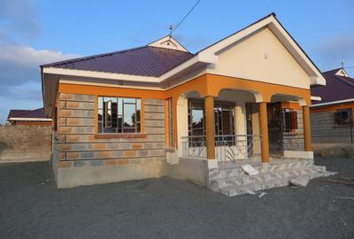 3 Bed House with En Suite at Acacia