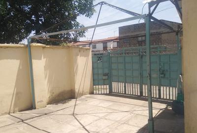 3 Bed House with Staff Quarters in Buruburu