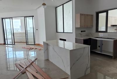 4 Bed Apartment with En Suite at Riverside Drive