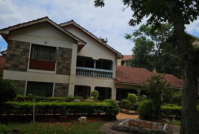 Commercial Property in Thome