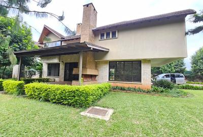 4 Bed House with En Suite in Runda