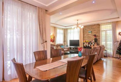 5 Bed Villa with En Suite at Isaac Gathanju Close - 2