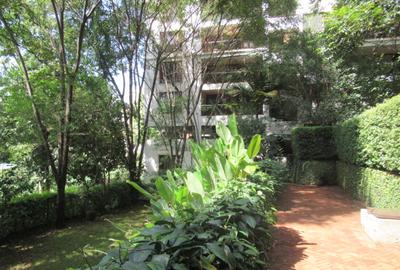 4 Bed Apartment with En Suite at Riverside