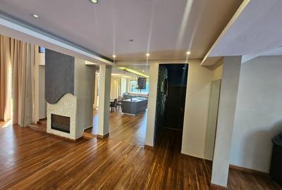 5 Bed House with En Suite in Runda - 3