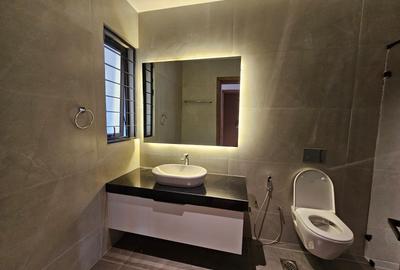 4 Bed House with En Suite in Loresho - 4