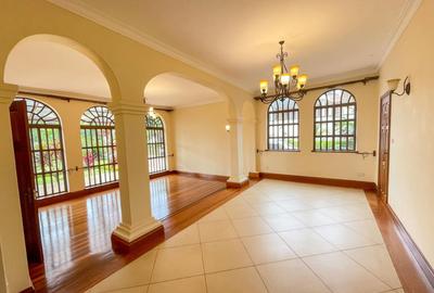 5 Bed Villa with En Suite in Thigiri - 4