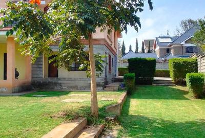 5 Bed Villa with En Suite in Karen