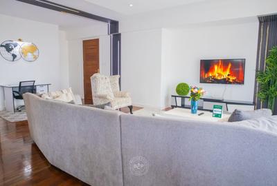 Serviced 2 Bed Apartment with En Suite in Kilimani - 4