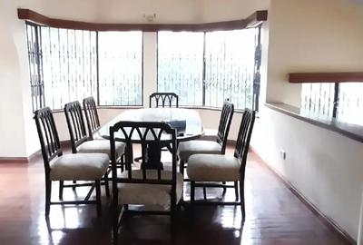 4 Bed Townhouse with En Suite at Nyari