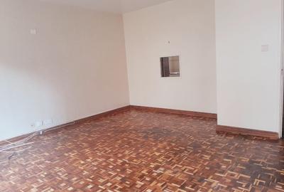3 Bed Apartment with Borehole in Kilimani