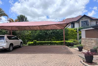 5 Bed Townhouse with En Suite in Karen - 3