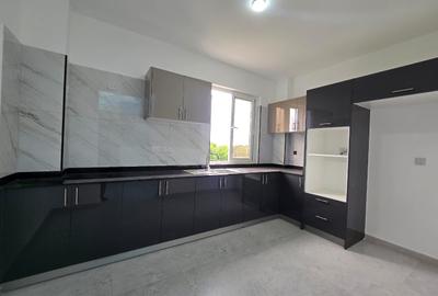 2 Bed Apartment with En Suite at Nyali Road