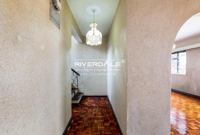 4 Bed Townhouse with En Suite in Parklands - 4