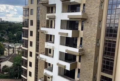 Serviced 3 Bed Apartment with En Suite at Kileleshwa