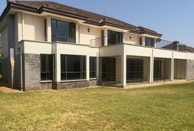 4 Bed Villa with En Suite at Tala Rd