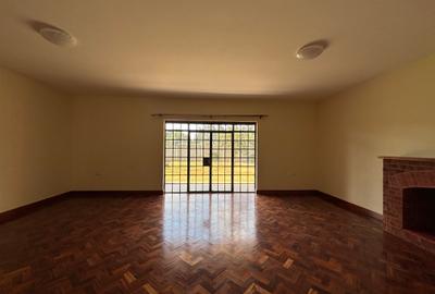 3 Bed Apartment with En Suite in Runda - 4