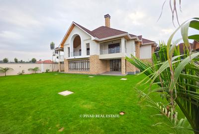 5 Bed House with Garden in Kiambu Road