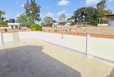 5 Bed Townhouse with En Suite at Convent Drive