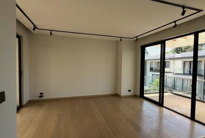 4 Bed Townhouse with En Suite at Lavington Green - 4