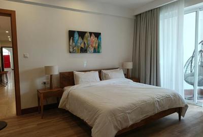 Furnished 2 Bed Apartment with En Suite at City Park Drive - 4