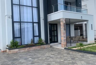 4 Bed Villa with En Suite in Ruiru