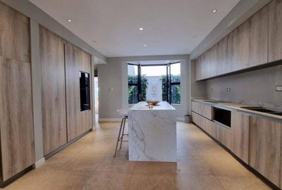 4 Bed Villa with En Suite in Runda - 4