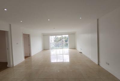 2 Bed Apartment with En Suite in Rhapta Road - 2