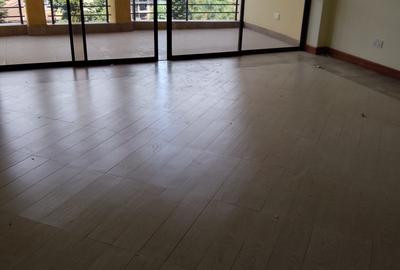 3 Bed Apartment with En Suite at Parklands - 2