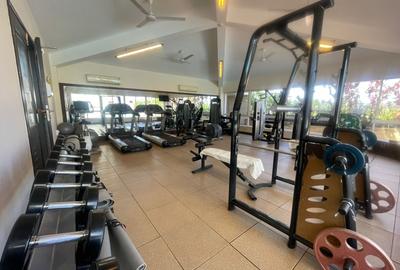 Serviced 2 Bed Apartment with En Suite in Nyali Area - 2