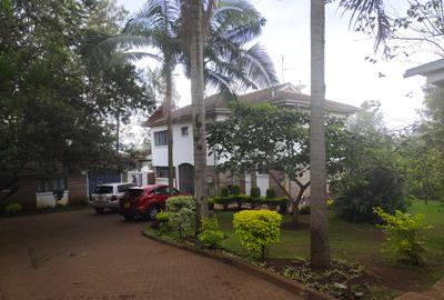 5 Bed Villa with En Suite in Kitisuru