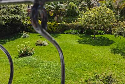 4 Bed House with En Suite in Karen