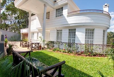 6 Bed Villa with En Suite in Kitisuru