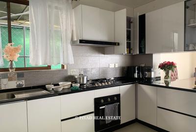 4 Bed Townhouse with Swimming Pool in Runda - 3