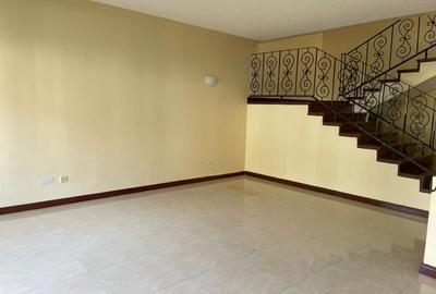 4 Bed House with En Suite at Grevillea Grove - 4