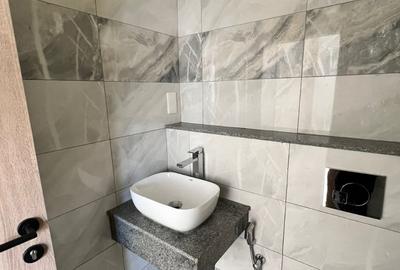 3 Bed Apartment with En Suite in Parklands - 2