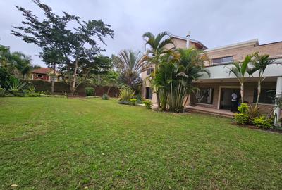 5 Bed House with En Suite in Kitisuru